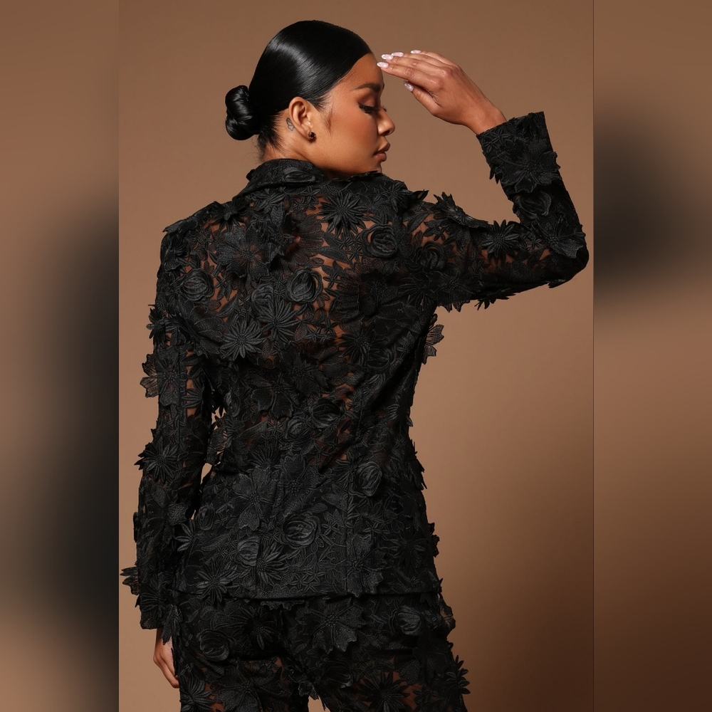 NWOT Black Floral Lace 3-D Applique Embroidery 1 Button Textured Blazer  Sz XL - Picture 4 of 16
